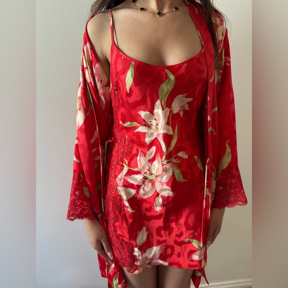 Vintage Natori Red Satin Floral Robe & Slip Set Lace Trim Small